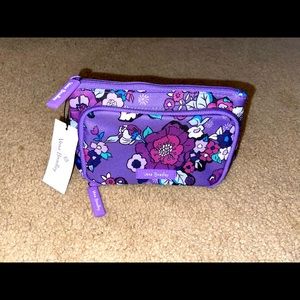 NWT - Lighten Up Compact Organizer - Enchanted Garden Pattern